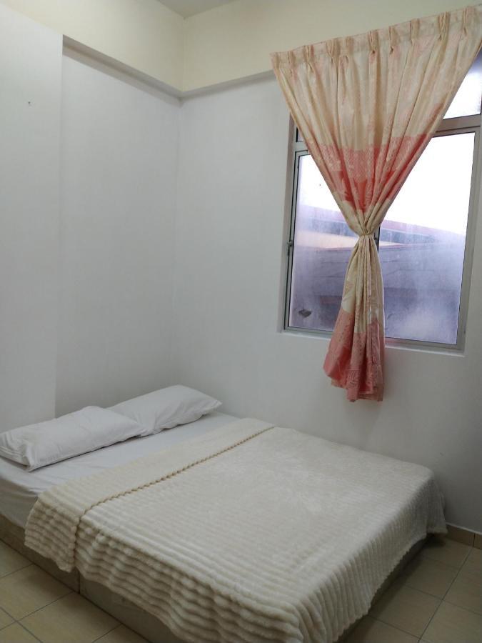 Homestay Kuala Terengganu Near Batu Burok, Hospital Hsnz, Ktcc Mall, Drawbridge A Exteriér fotografie