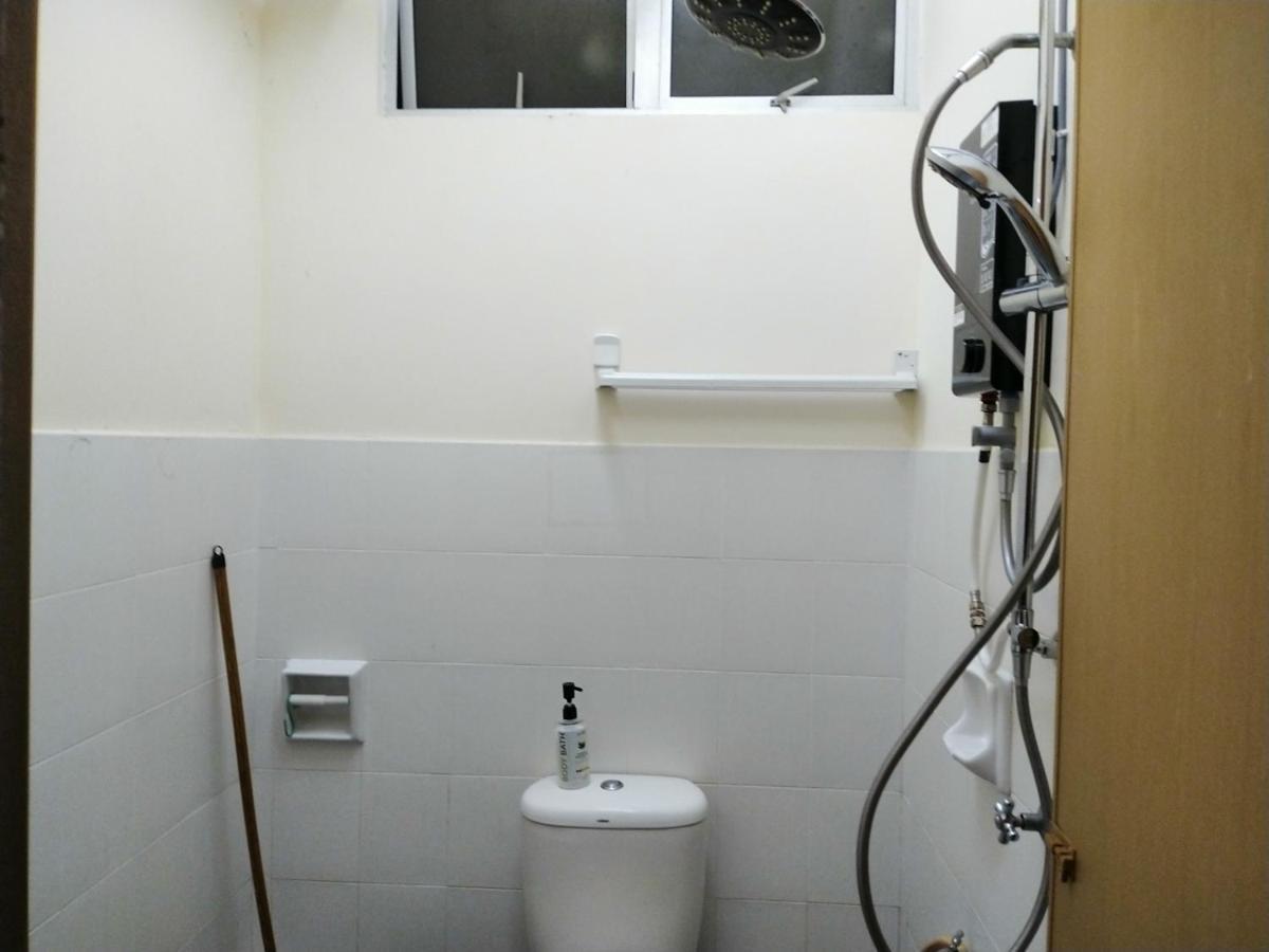 Homestay Kuala Terengganu Near Batu Burok, Hospital Hsnz, Ktcc Mall, Drawbridge A Exteriér fotografie